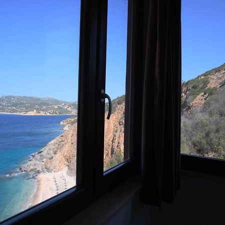 Nuraghe Apartments Теулада Экстерьер фото